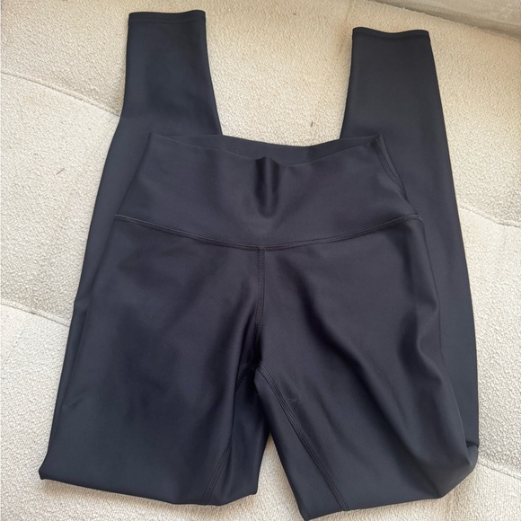 ALO Yoga Women's Sleek Black Leggings size Small - Picture 8 of 11